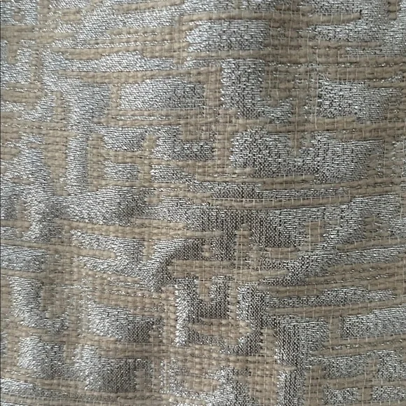 Ann Taylor Loft tan and silver mini skirt. Size 4P - Picture 8 of 9